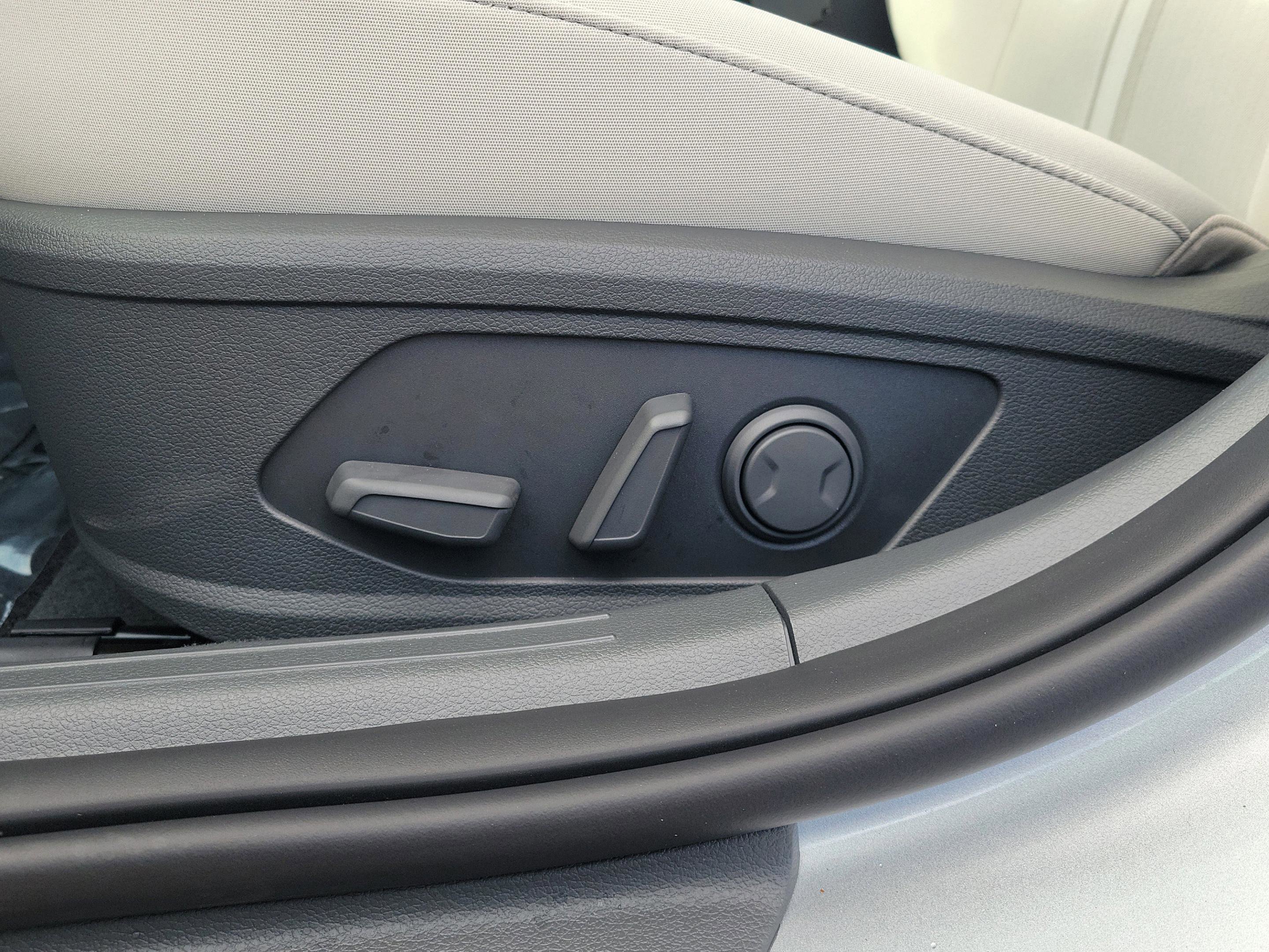 New 2026 Hyundai Sonata SEL FWD image 14