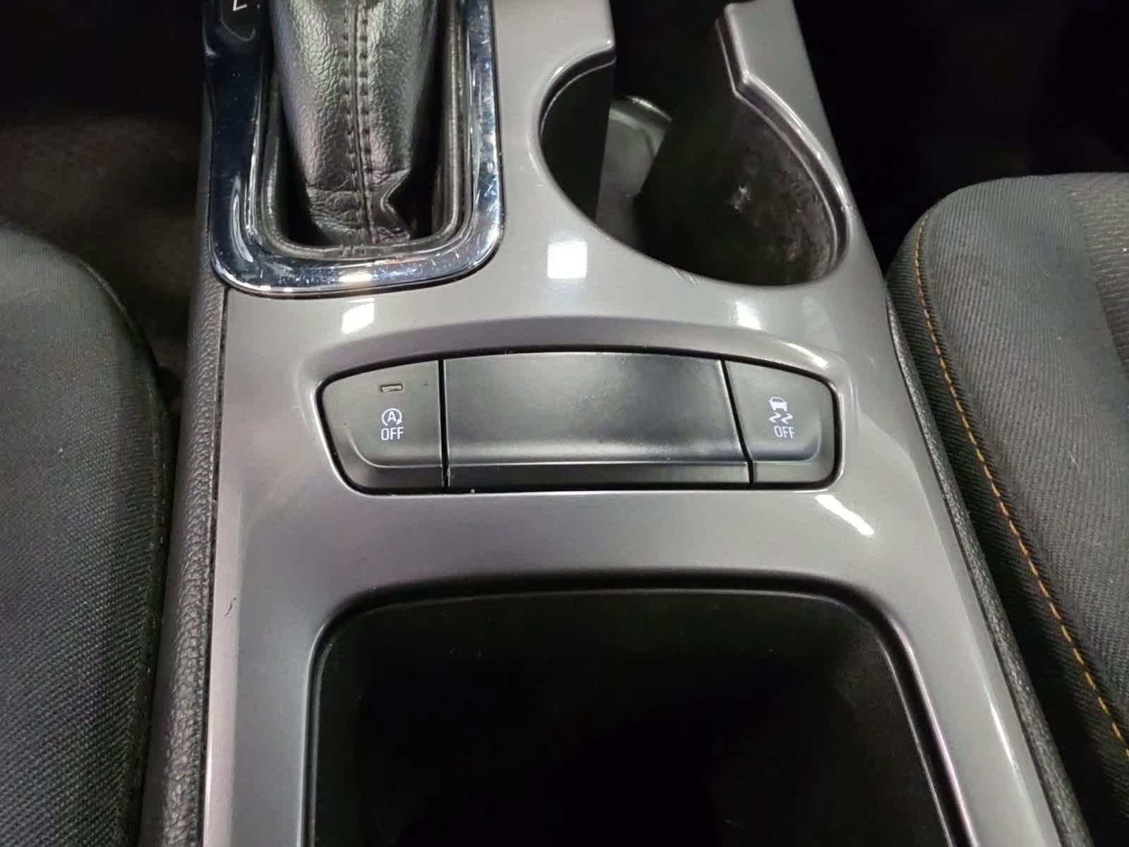 Used 2019 Chevrolet Cruze LS w/ LS Convenience Package FWD image 26