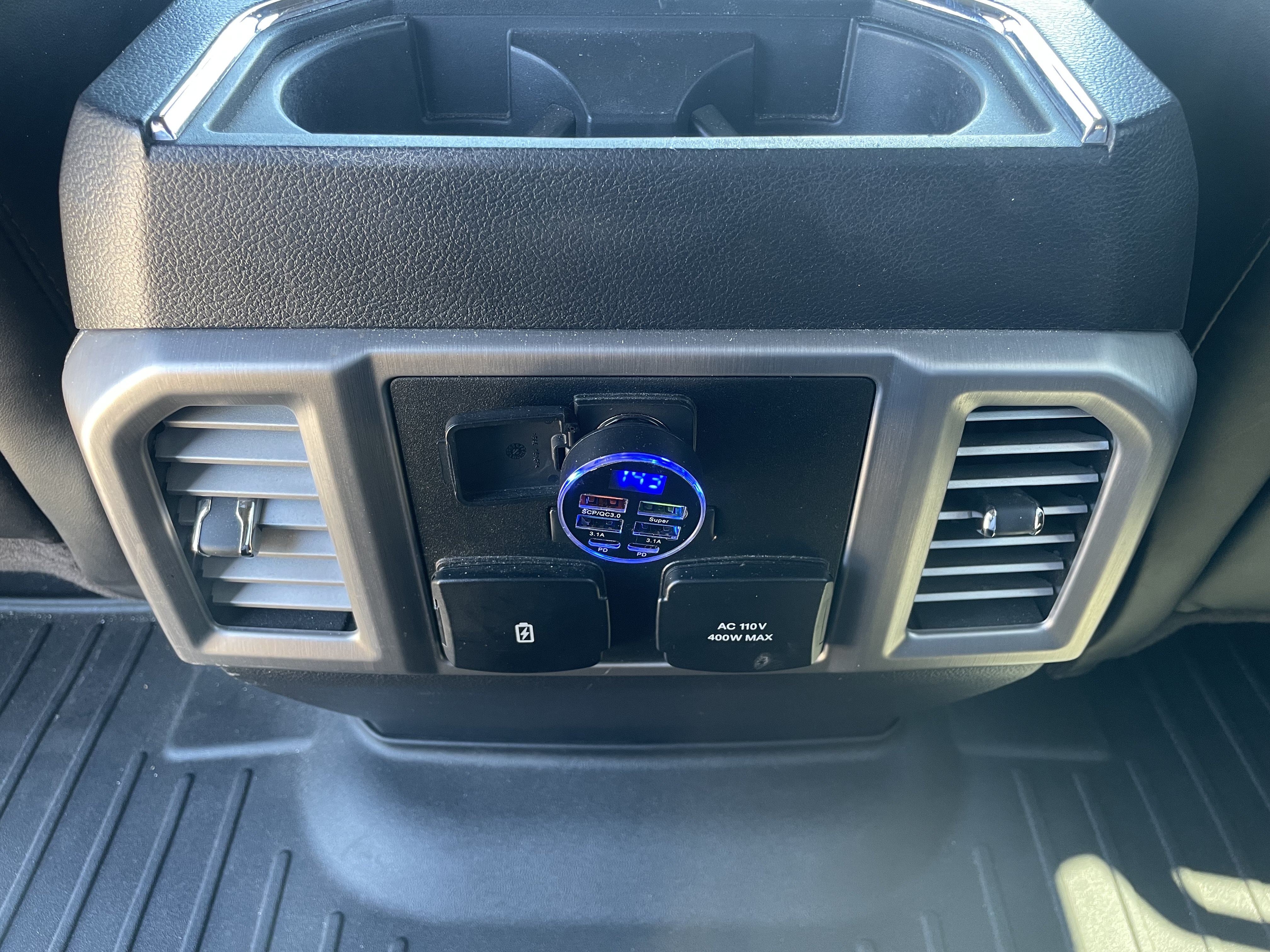 Used 2018 Ford F150 Platinum w/ Equipment Group 701A Luxury AWD/4WD image 24