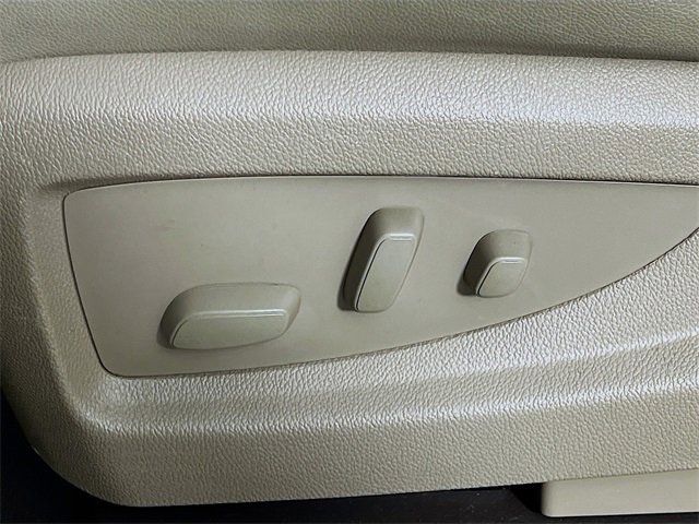 Used 2015 GMC Sierra 1500 SLT w/ SLT Crew Cab Value Package image 11