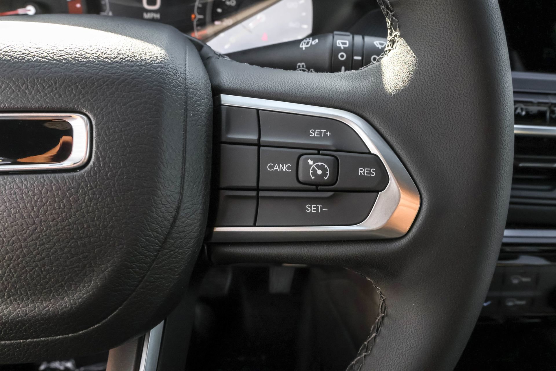 New 2026 Jeep Compass Latitude image 23