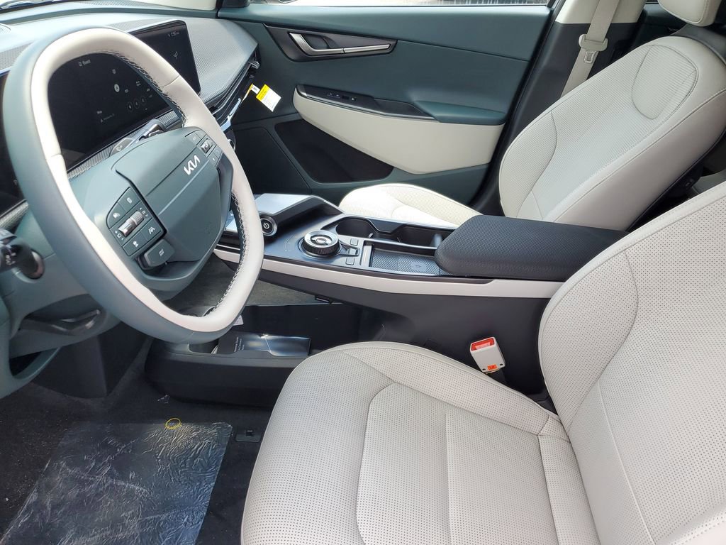 New 2025 Kia EV6 Wind image 6