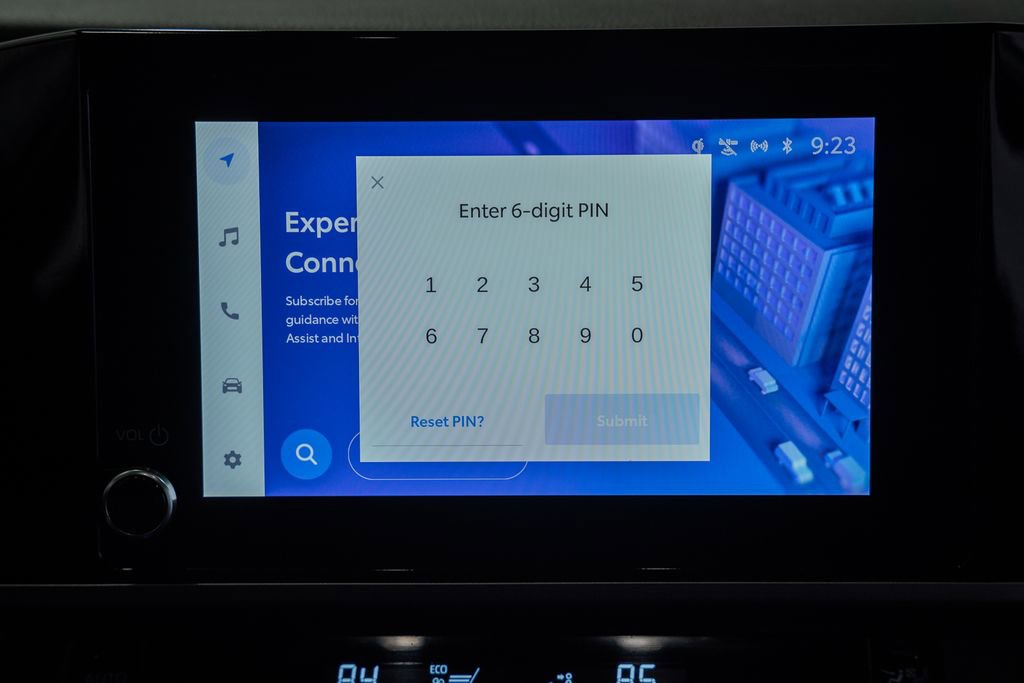 Used 2025 Toyota Camry LE FWD image 18
