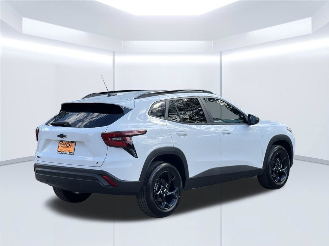 New 2026 Chevrolet Trax LT w/ Driver Confidence Package FWD image 6