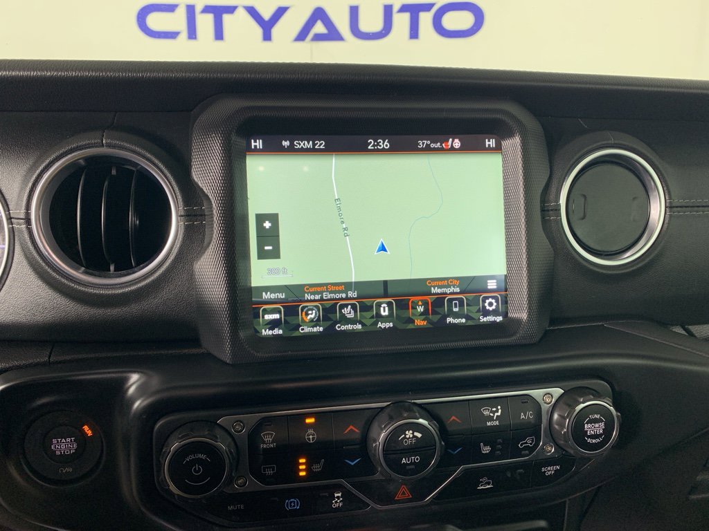 Used 2022 Jeep Wrangler Unlimited Sahara w/ Cold Weather Group image 26