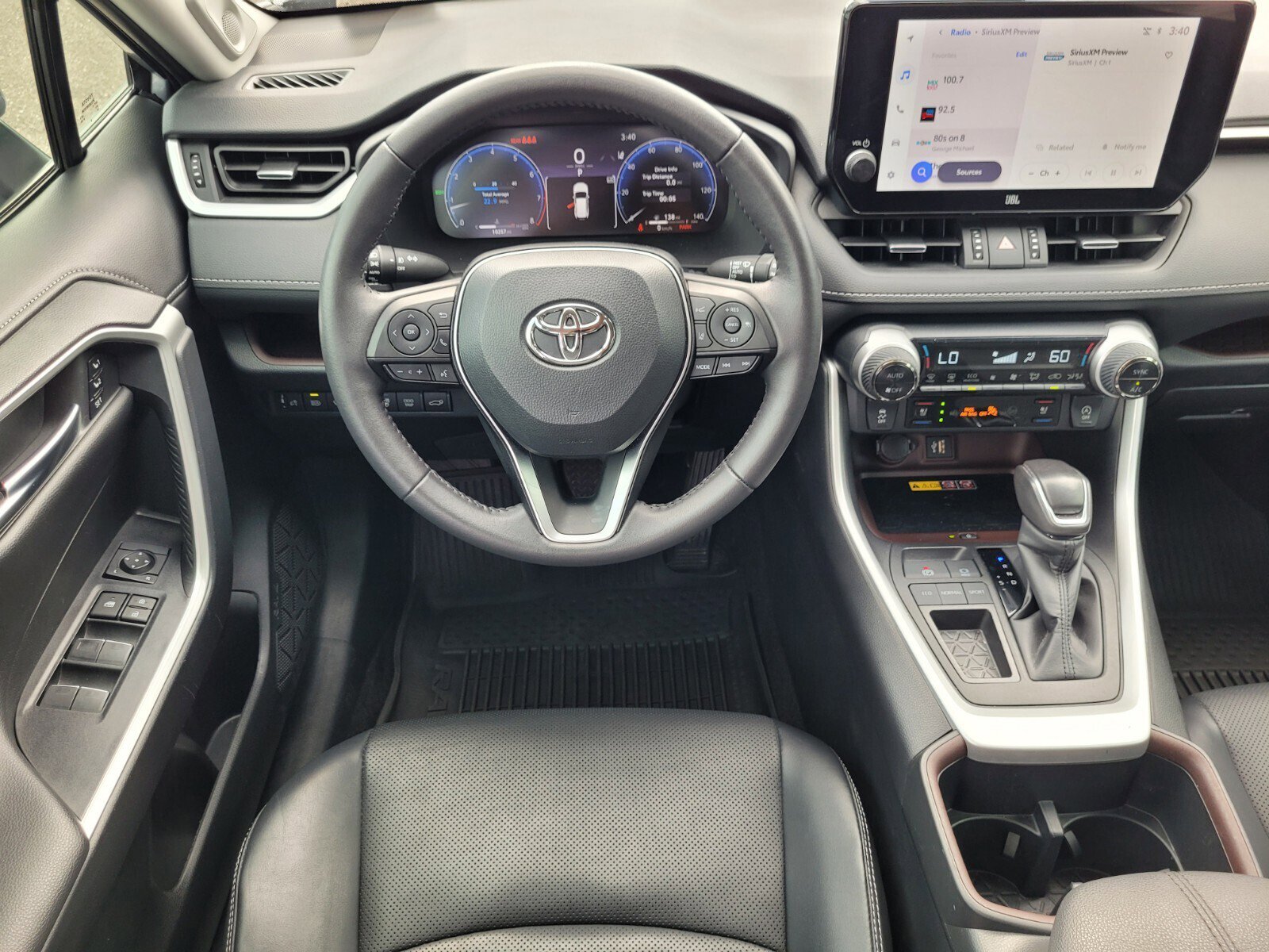 Used 2024 Toyota RAV4 Limited image 16