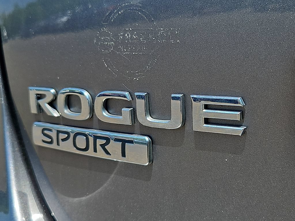 Certified 2020 Nissan Rogue Sport SV w/ All-Weather Package AWD/4WD image 31