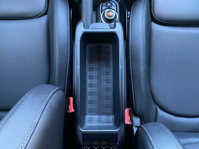 Used 2021 MINI Cooper S w/ Premium Package image 37