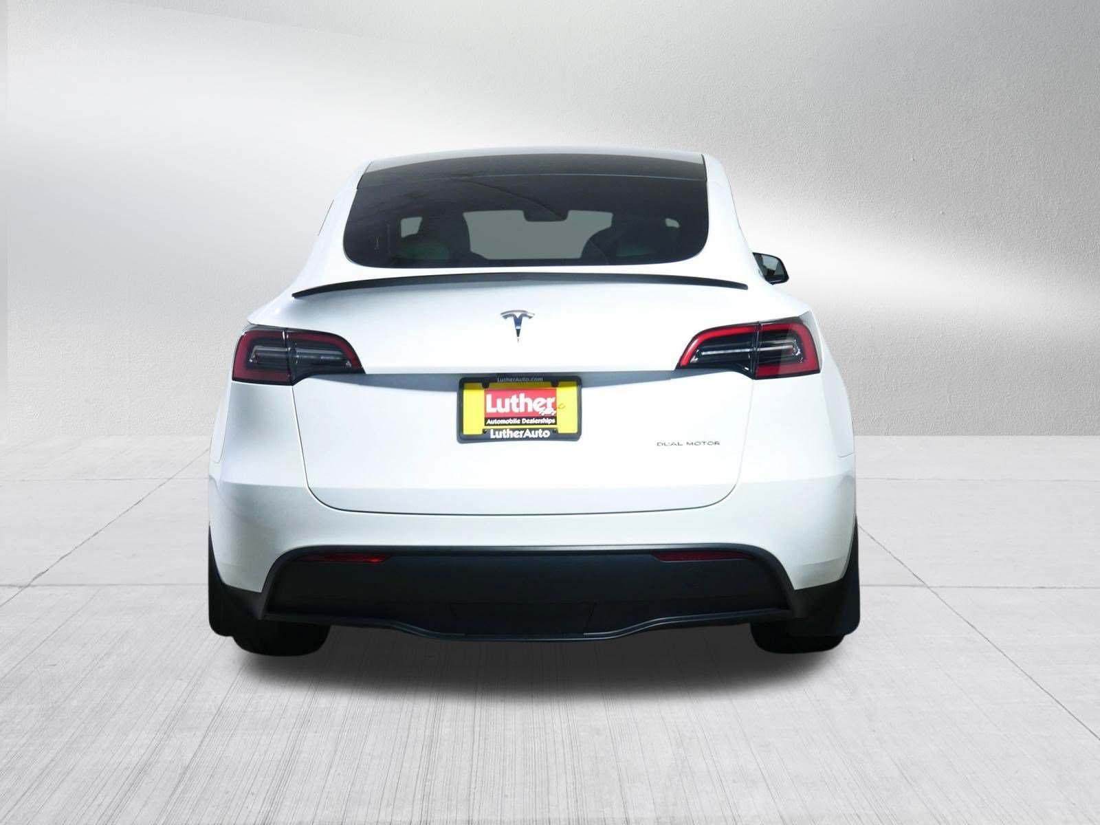 Used 2023 Tesla Model Y Long Range AWD/4WD image 6