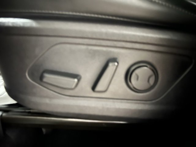 Used 2022 Kia Sorento S image 16