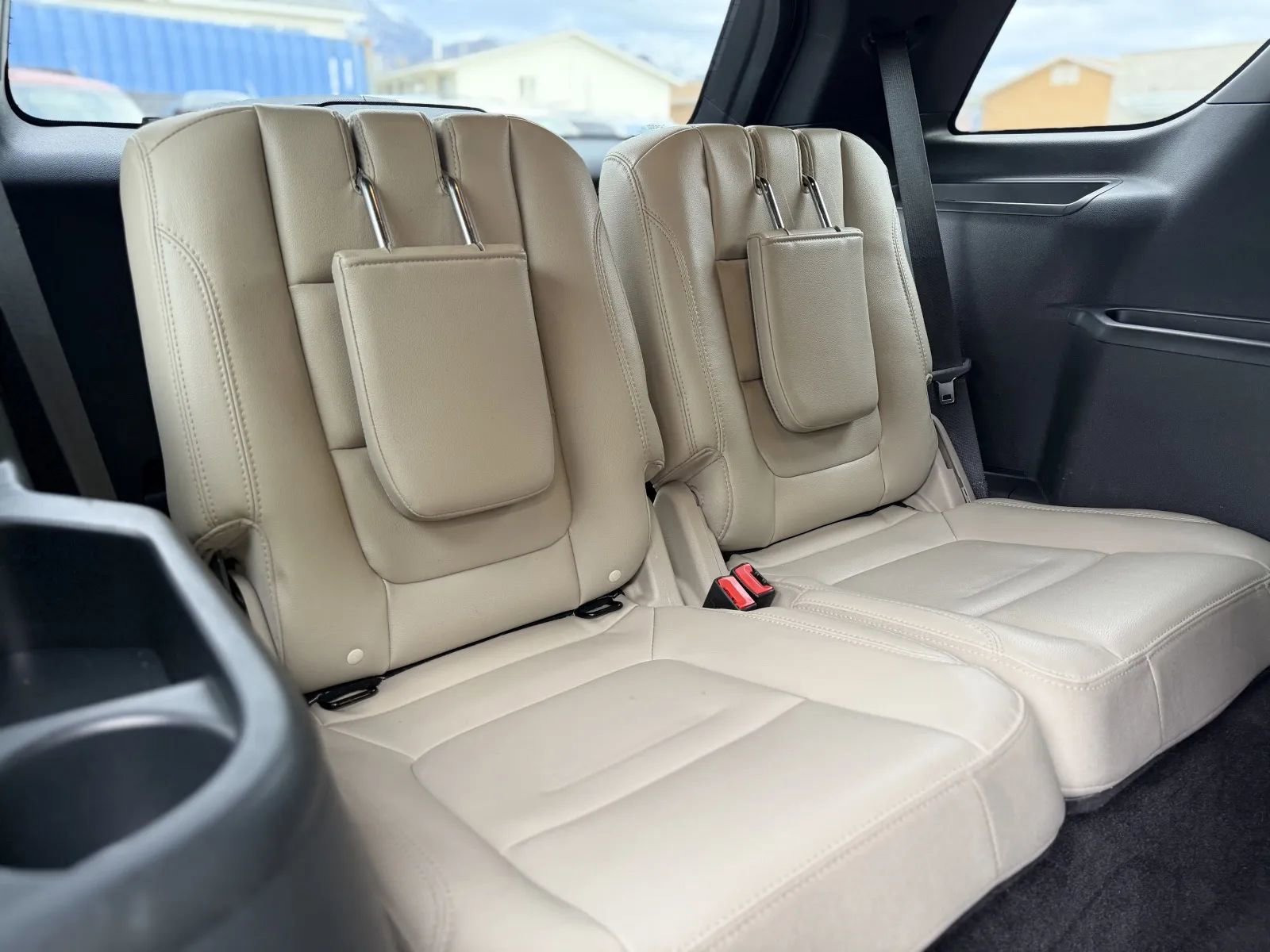 Used 2018 Ford Explorer XLT w/ Equipment Group 202A image 19