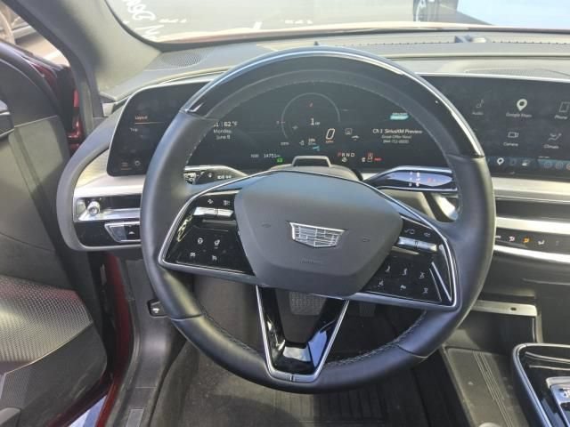 Used 2024 Cadillac Lyriq Sport AWD/4WD image 2