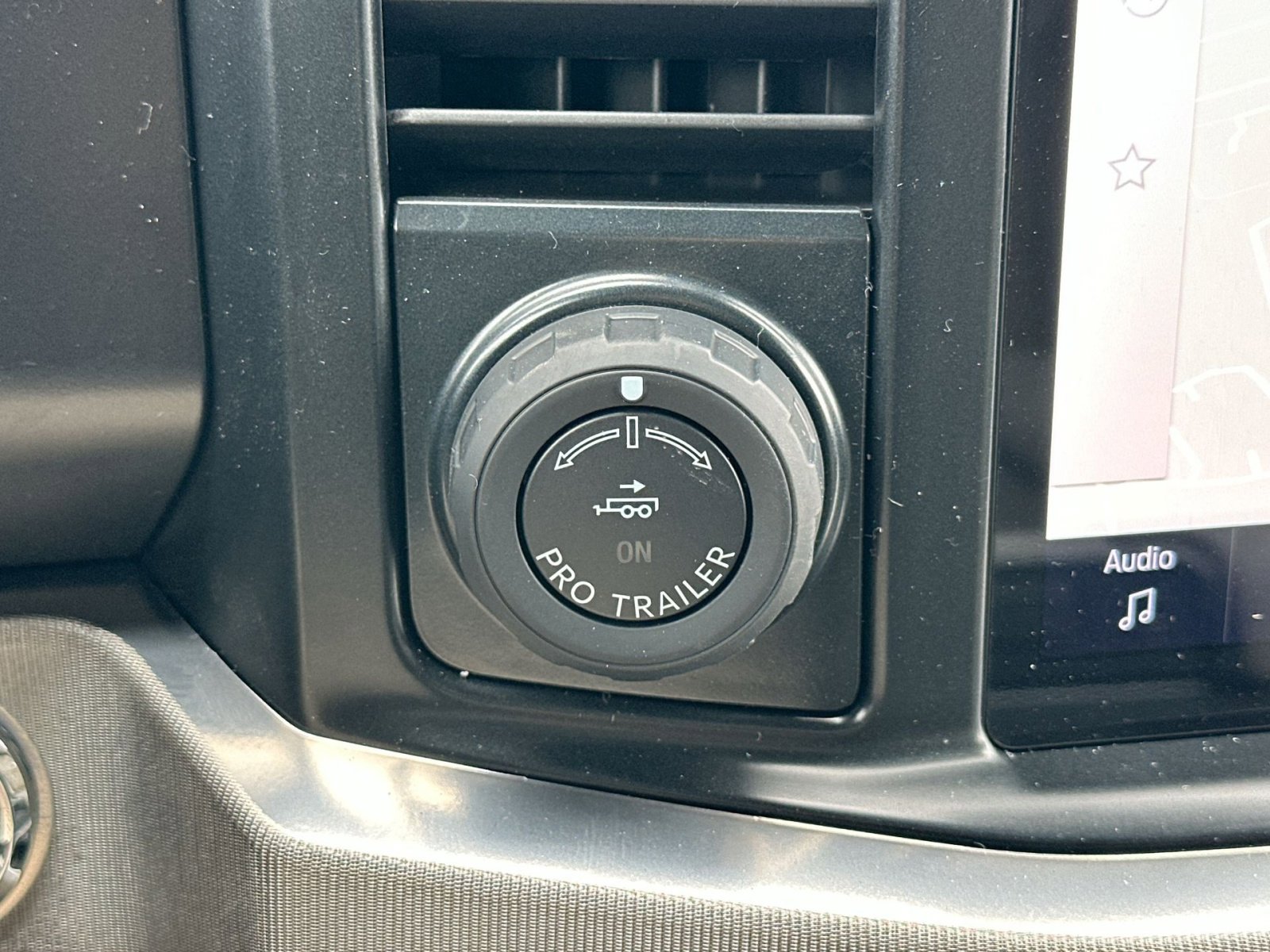 New 2026 Ford F450 Platinum w/ Platinum Plus Package AWD/4WD image 28