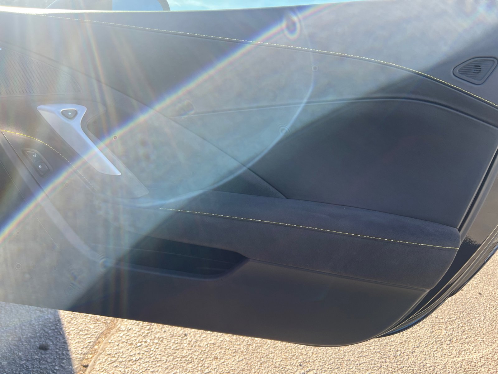 Used 2016 Chevrolet Corvette Z06 w/ C7.r Special Edition image 7