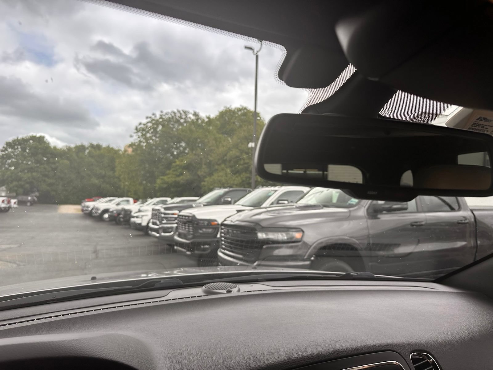 Used 2016 Dodge Durango Citadel w/ Premium Entertainment Group AWD/4WD image 15