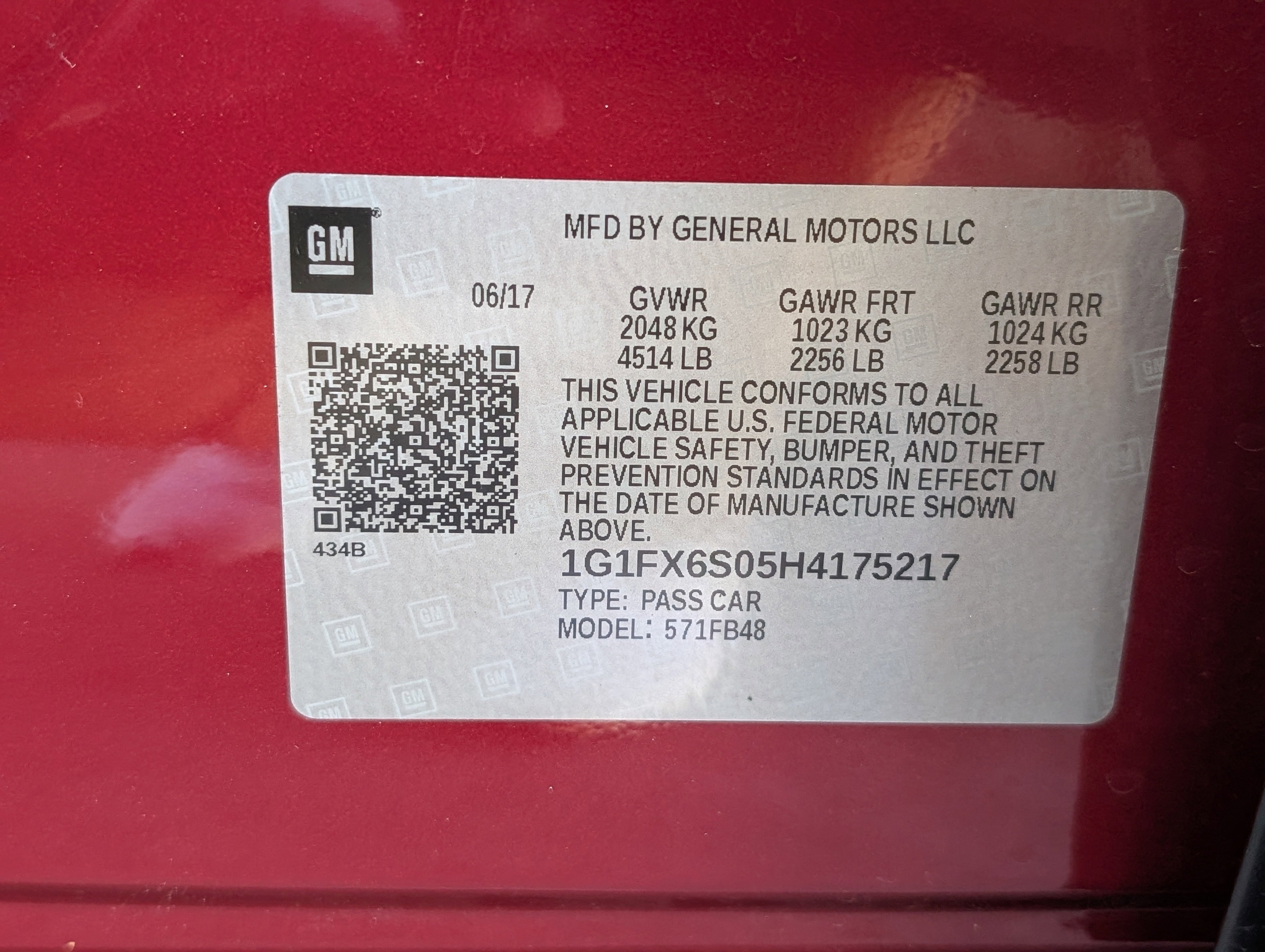 Used 2017 Chevrolet Bolt Premier w/ Driver Confidence II Package image 35