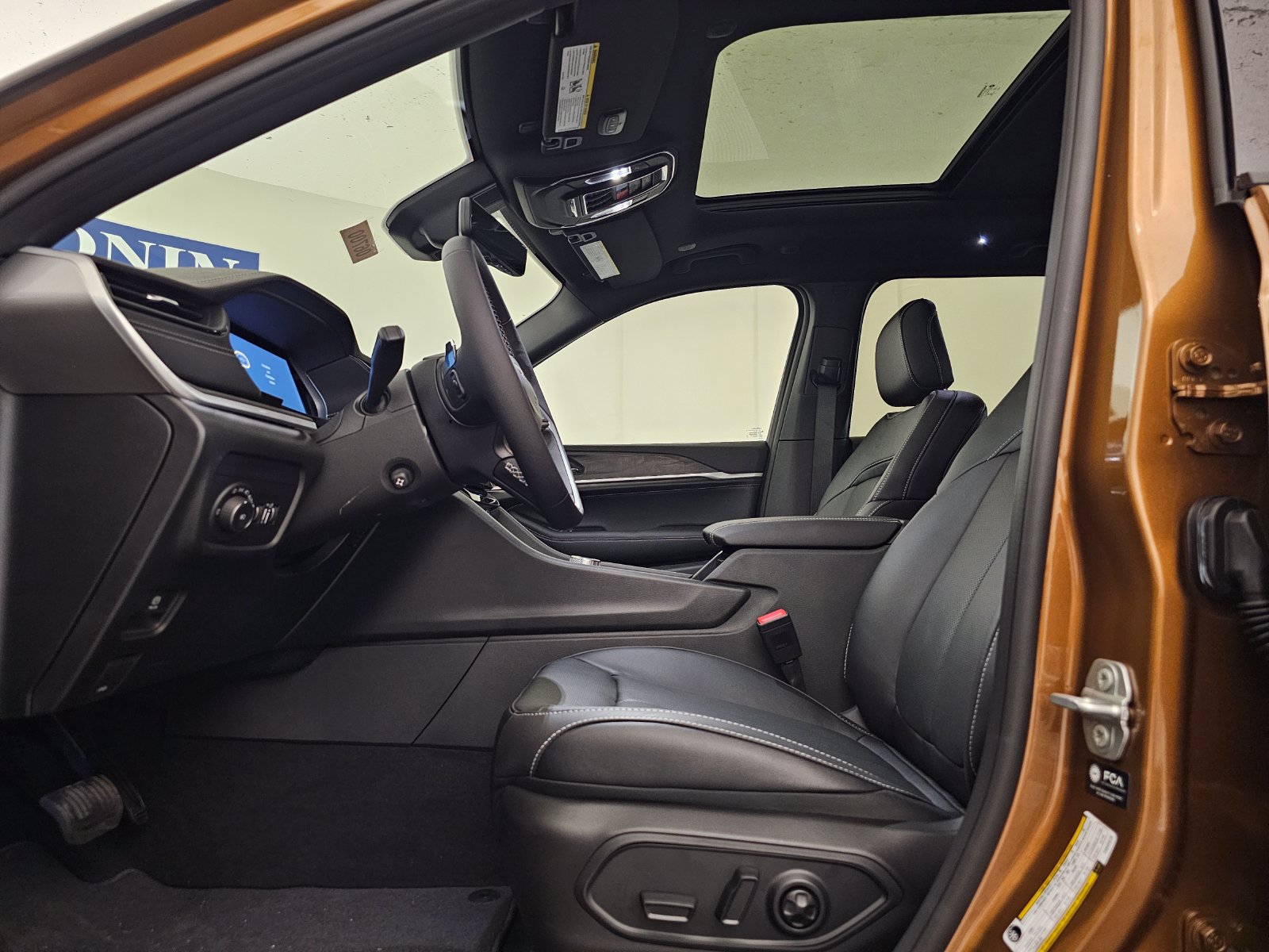 New 2026 Jeep Grand Cherokee Limited AWD/4WD image 6