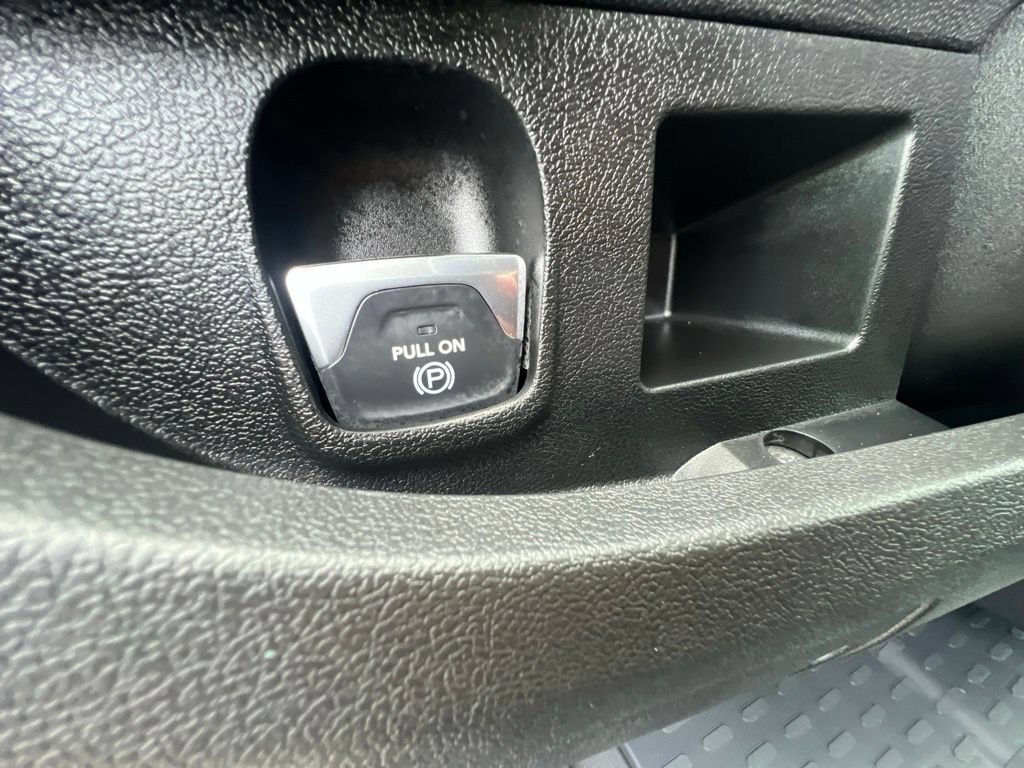 Used 2025 RAM ProMaster 3500 FWD image 24