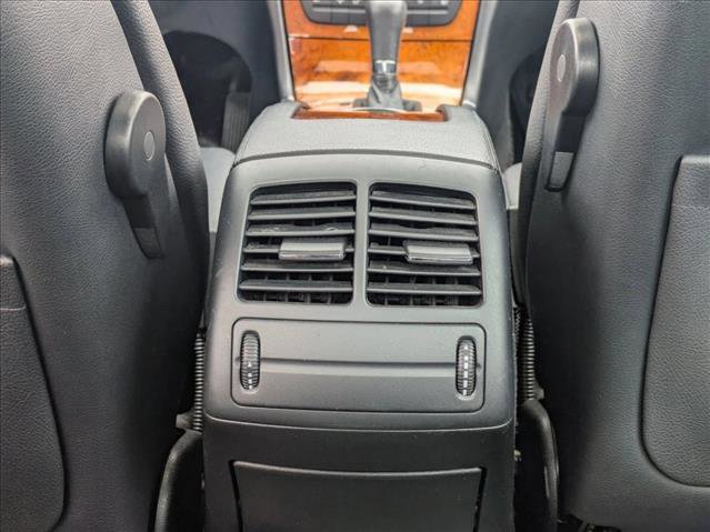 Used 2009 Mercedes-Benz E 350 Sedan image 19