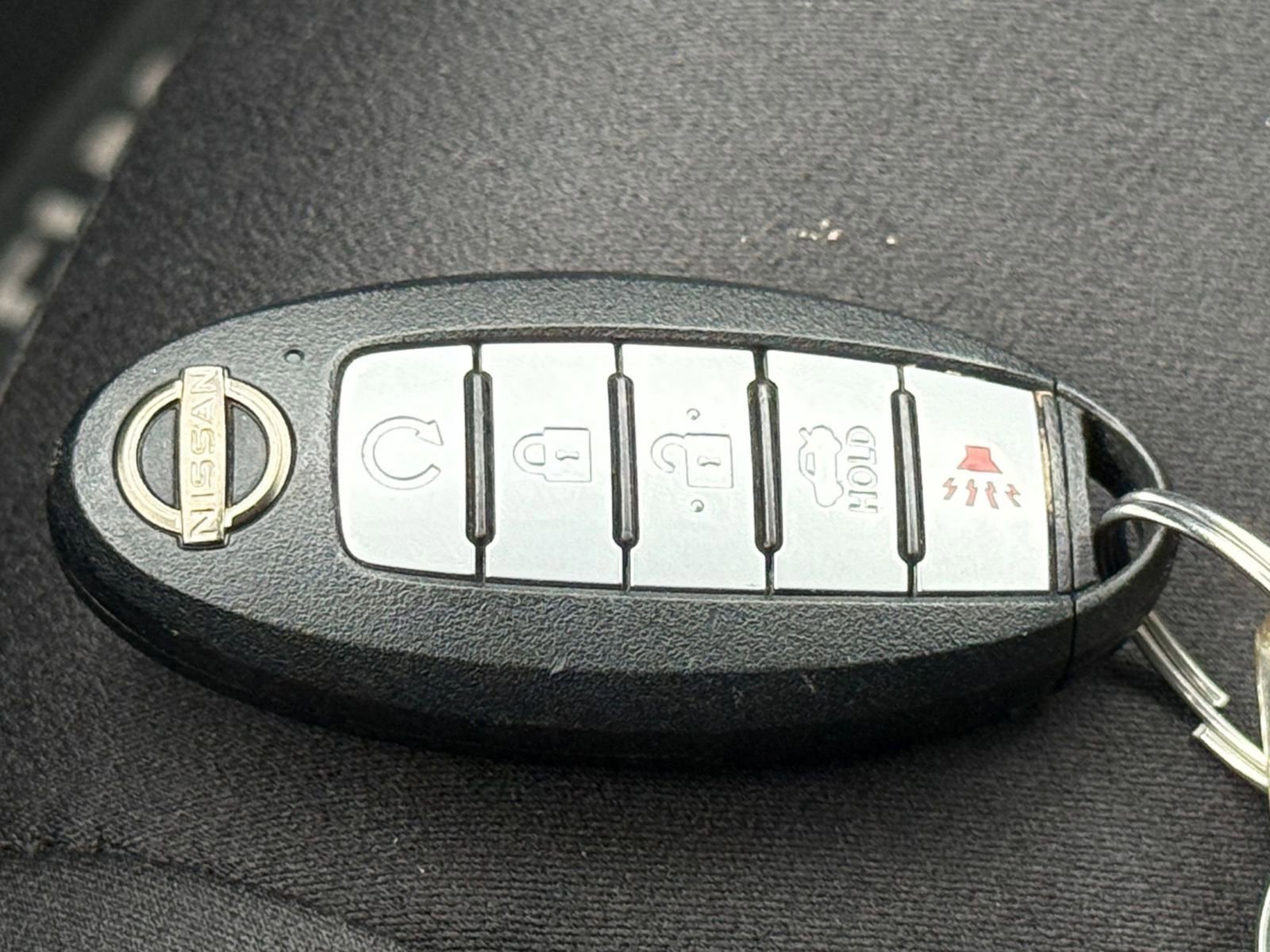 Used 2025 Nissan Altima 2.5 SV FWD image 21