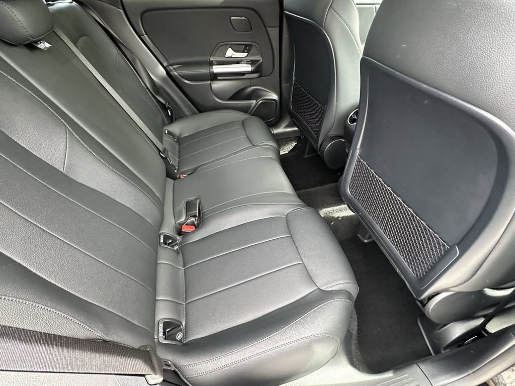 Certified 2025 Mercedes-Benz GLA 250 image 18