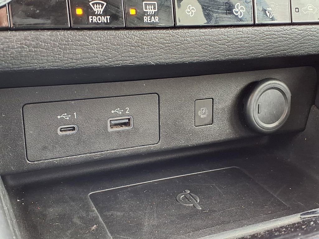 Used 2024 Mitsubishi Outlander SE image 26