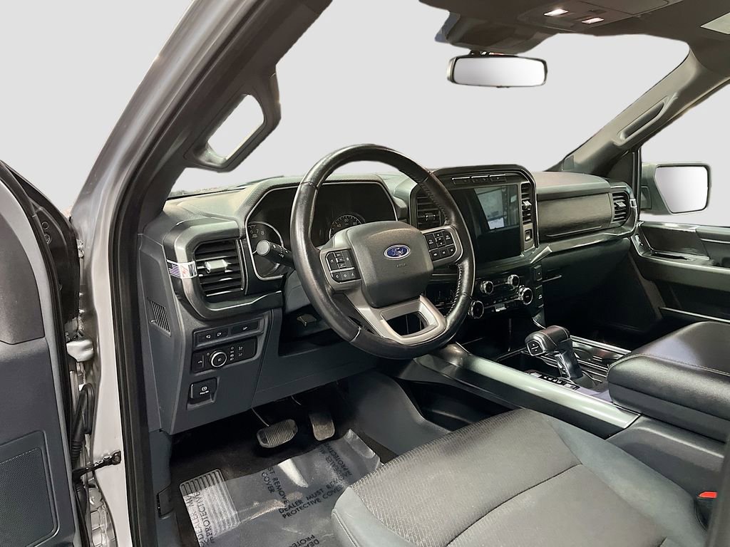 Used 2022 Ford F150 XLT w/ Equipment Group 302A High AWD/4WD image 9