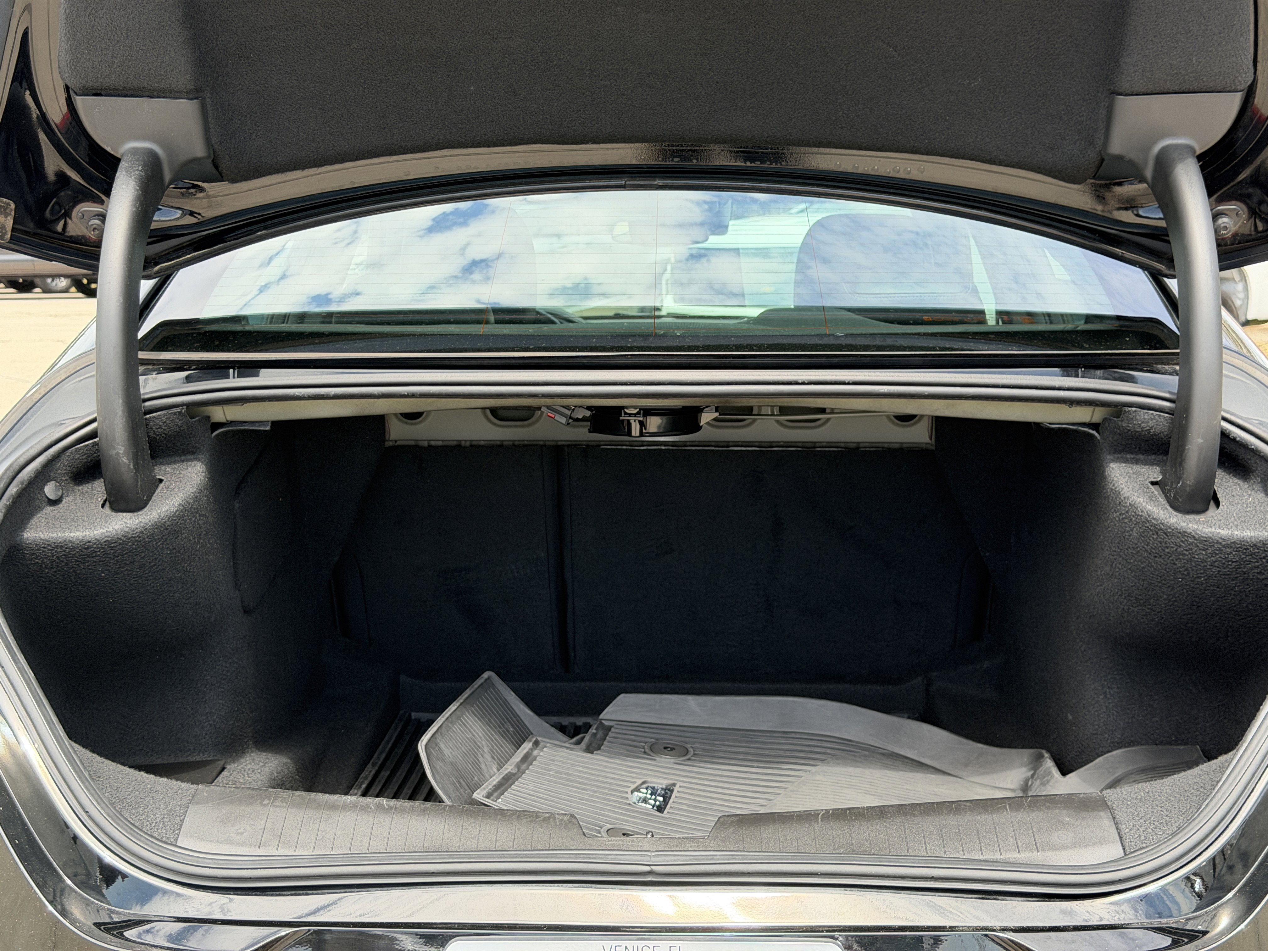 Certified 2023 Cadillac CT4 Premium Luxury image 10