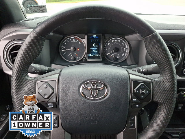 Used 2023 Toyota Tacoma TRD Sport AWD/4WD image 19