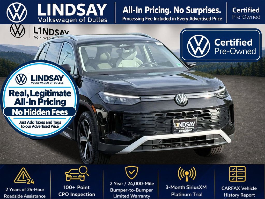 Used 2025 Volkswagen Tiguan SE FWD image 1