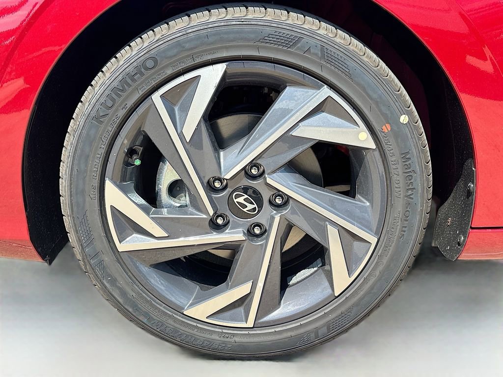New 2025 Hyundai Elantra Sport image 29