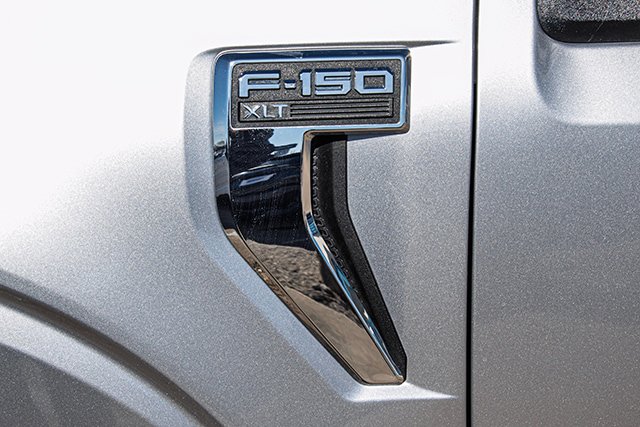 Used 2024 Ford F150 XLT w/ Mobile Office Package image 17