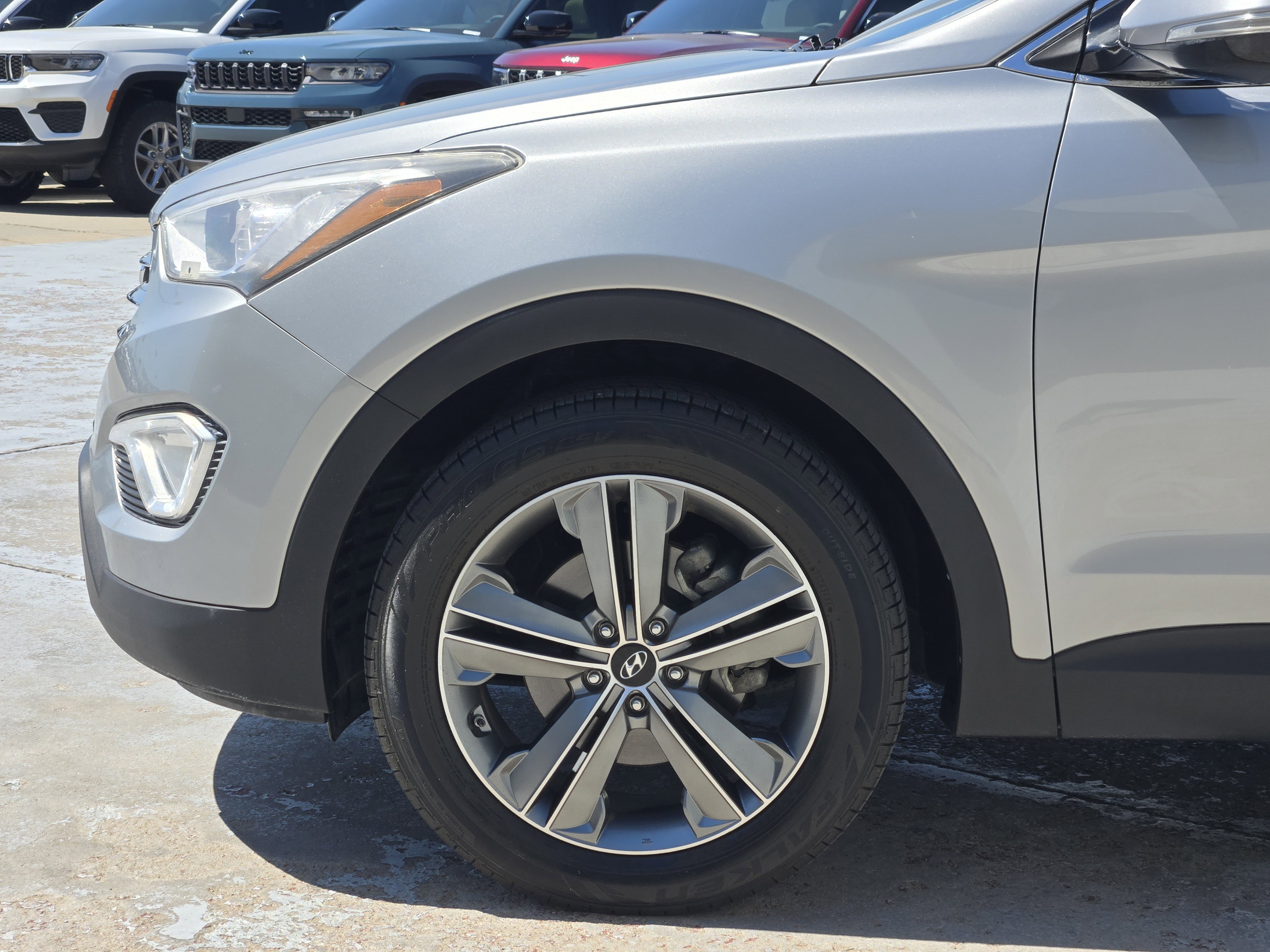 Used 2016 Hyundai Santa Fe SE w/ Option Group 02 image 8