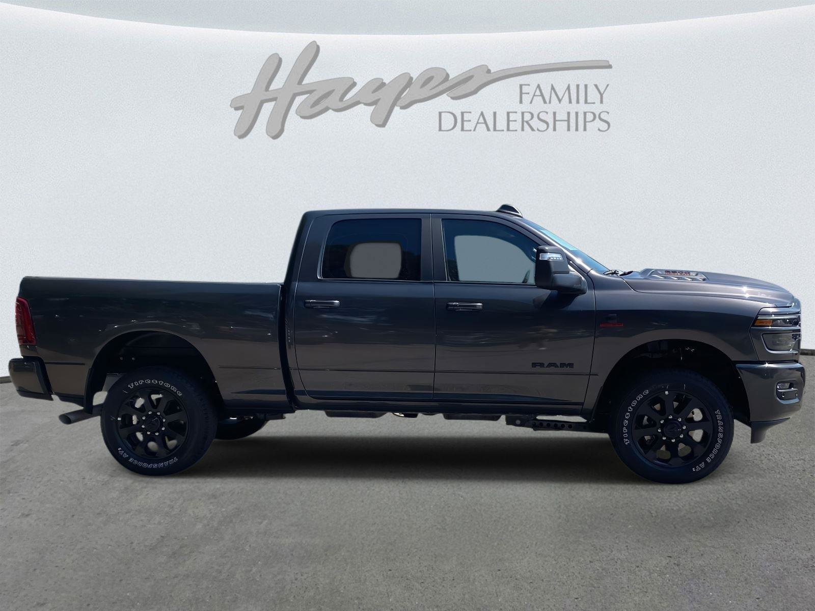 Used 2025 RAM 2500 Laramie w/ Night Edition image 42