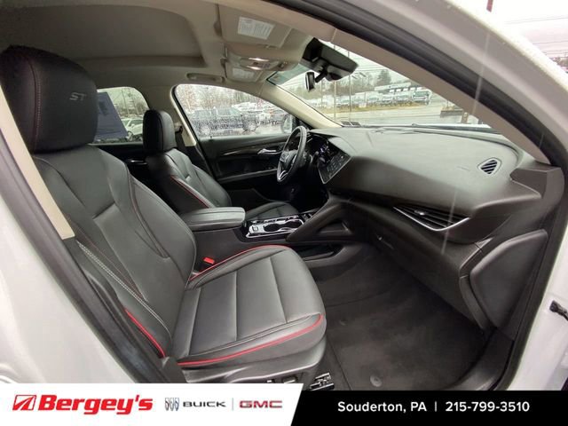 Certified 2023 Buick Envision Essence w/ Sport Touring Package image 32