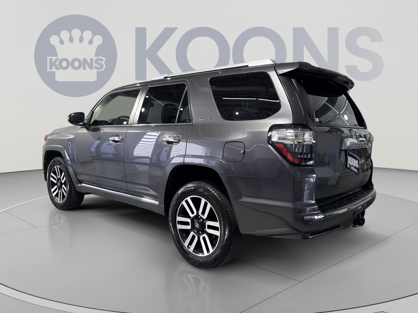 Used 2016 Toyota 4Runner Limited AWD/4WD image 8