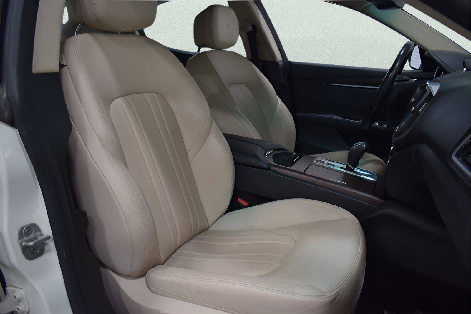 Used 2014 Maserati Ghibli RWD image 19