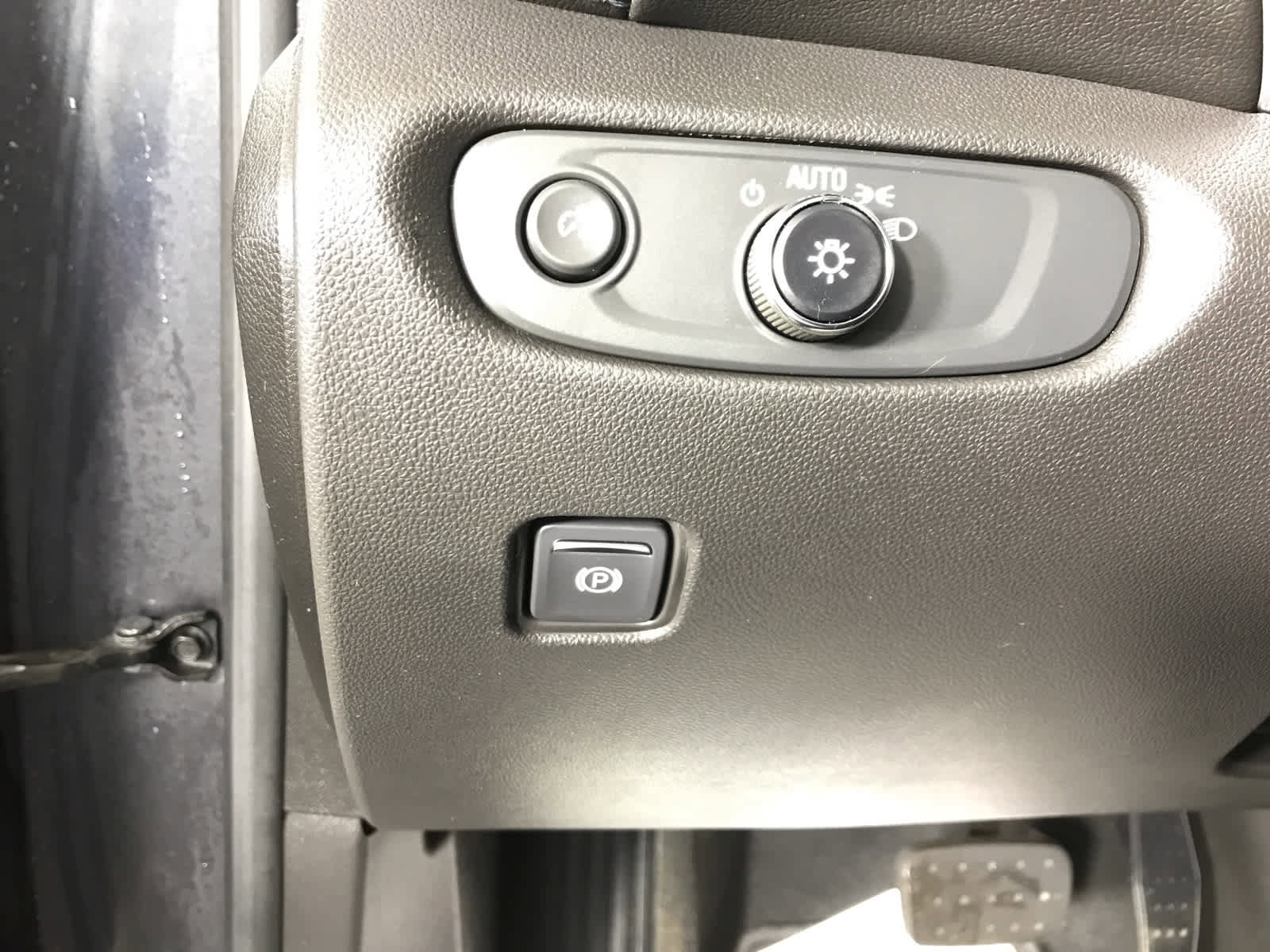 Used 2022 Chevrolet Blazer LT image 4