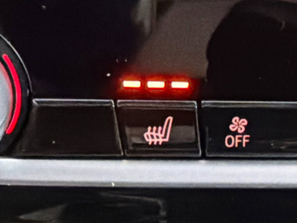 Used 2019 BMW 540i image 32