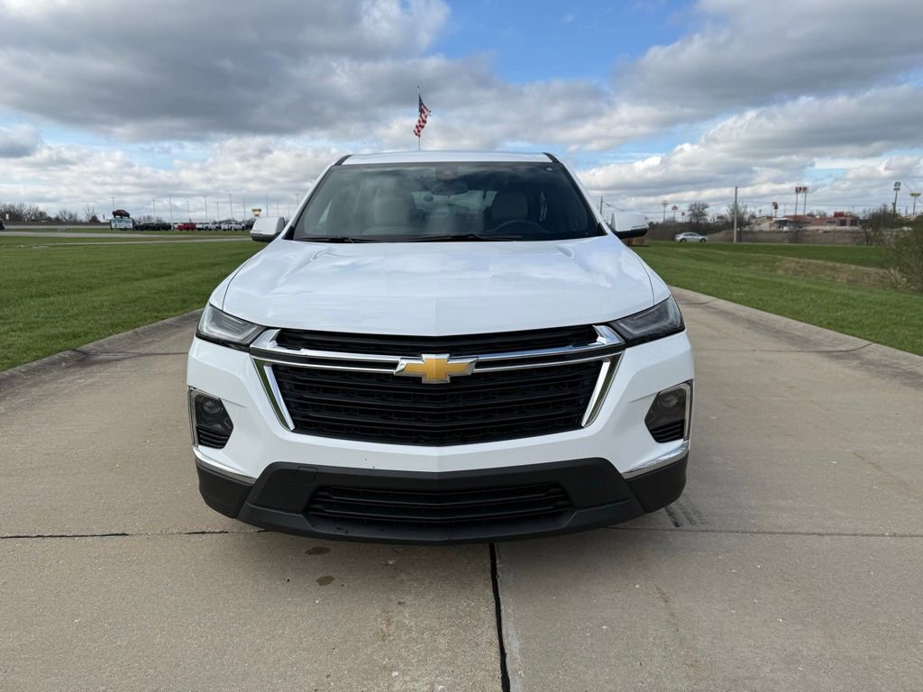 Used 2023 Chevrolet Traverse LS w/ Safety Package image 10