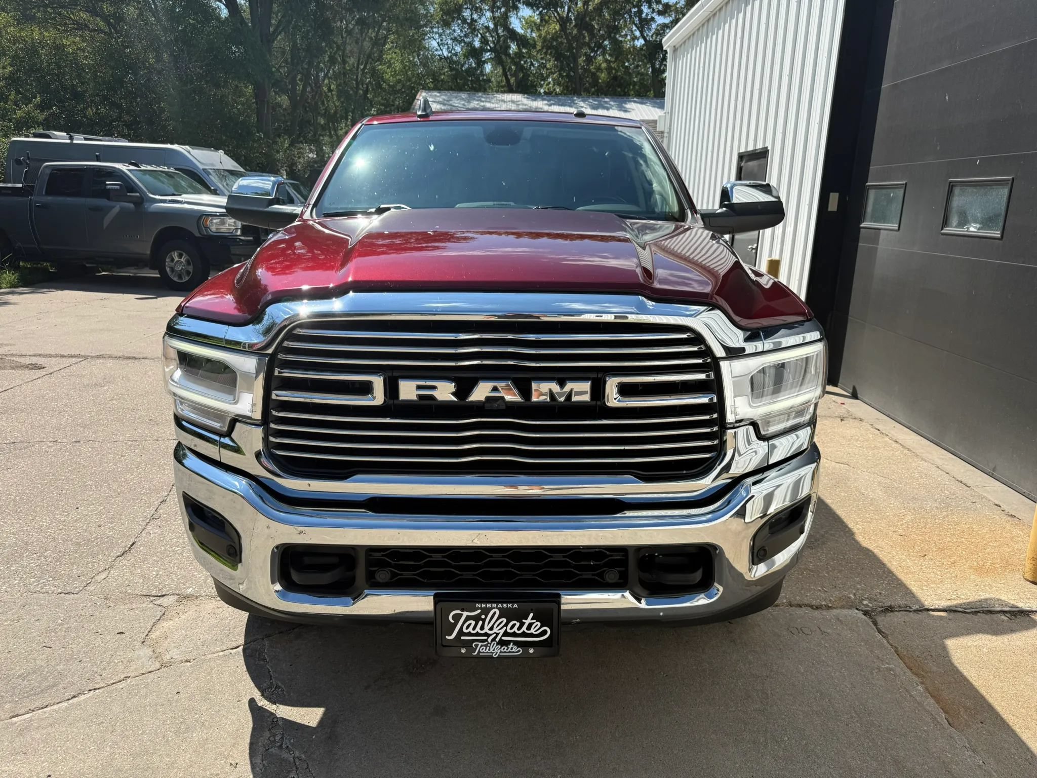 Used 2022 RAM 2500 Laramie AWD/4WD image 3
