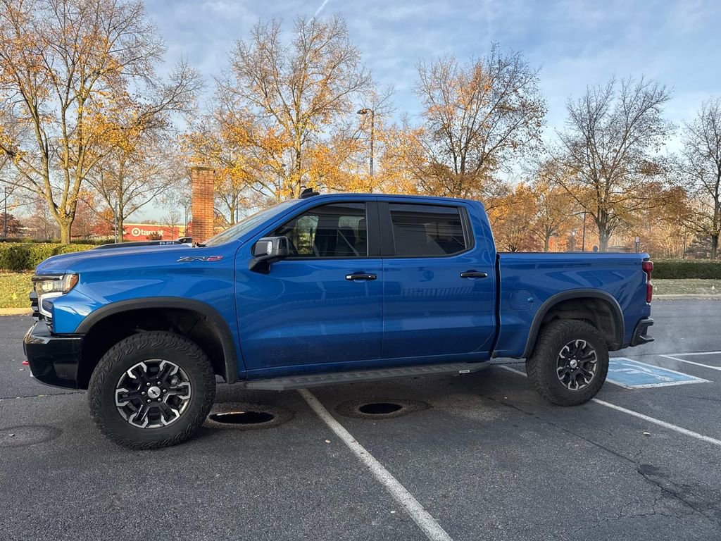 Used 2022 Chevrolet Silverado 1500 ZR2 w/ Technology Package image 2