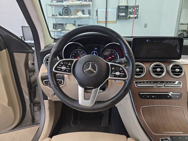 Used 2020 Mercedes-Benz GLC 300 image 11