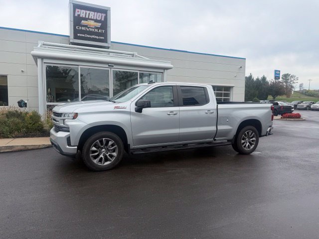 Used 2022 Chevrolet Silverado 1500 RST AWD/4WD image 2