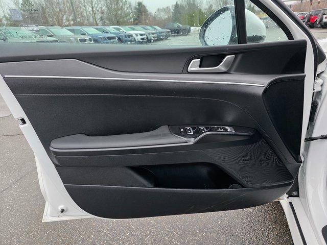 New 2026 Kia K5 LXS image 21