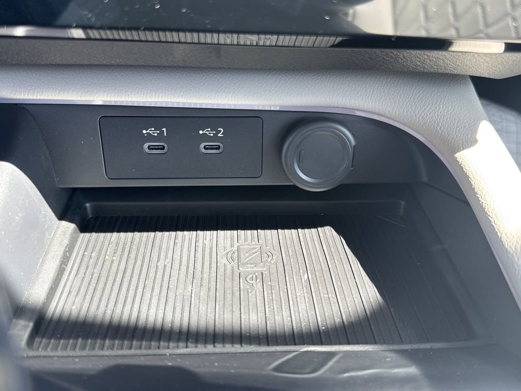 New 2026 Nissan Sentra SL w/ Floor Mat Package FWD image 37