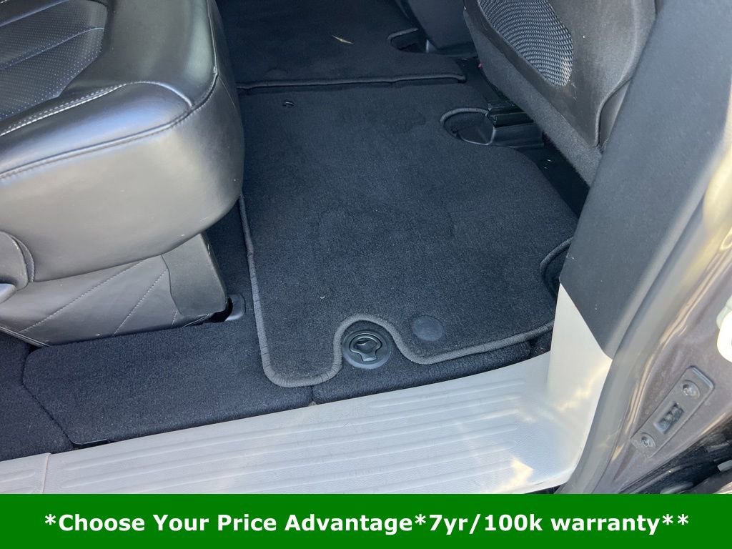 Certified 2023 Chrysler Pacifica Touring-L image 18