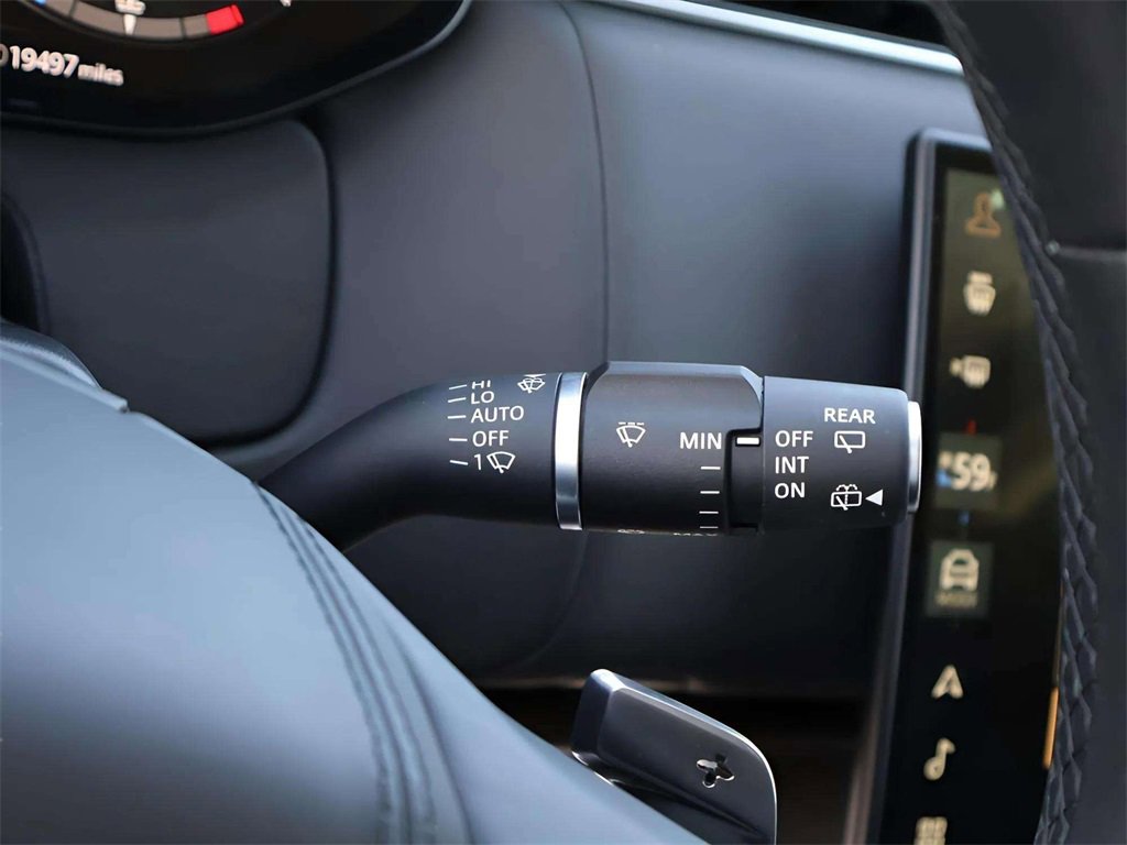 Used 2024 Land Rover Range Rover SE image 29