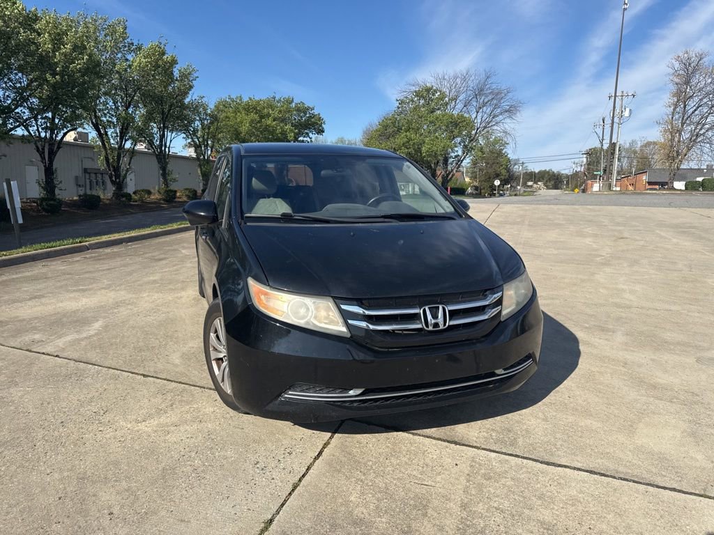 Used 2016 Honda Odyssey SE image 4