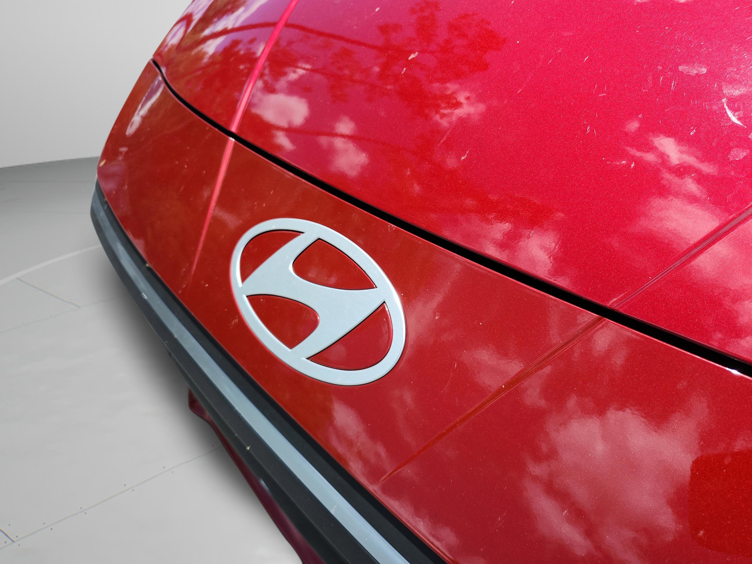 Used 2025 Hyundai Elantra Sport FWD image 25
